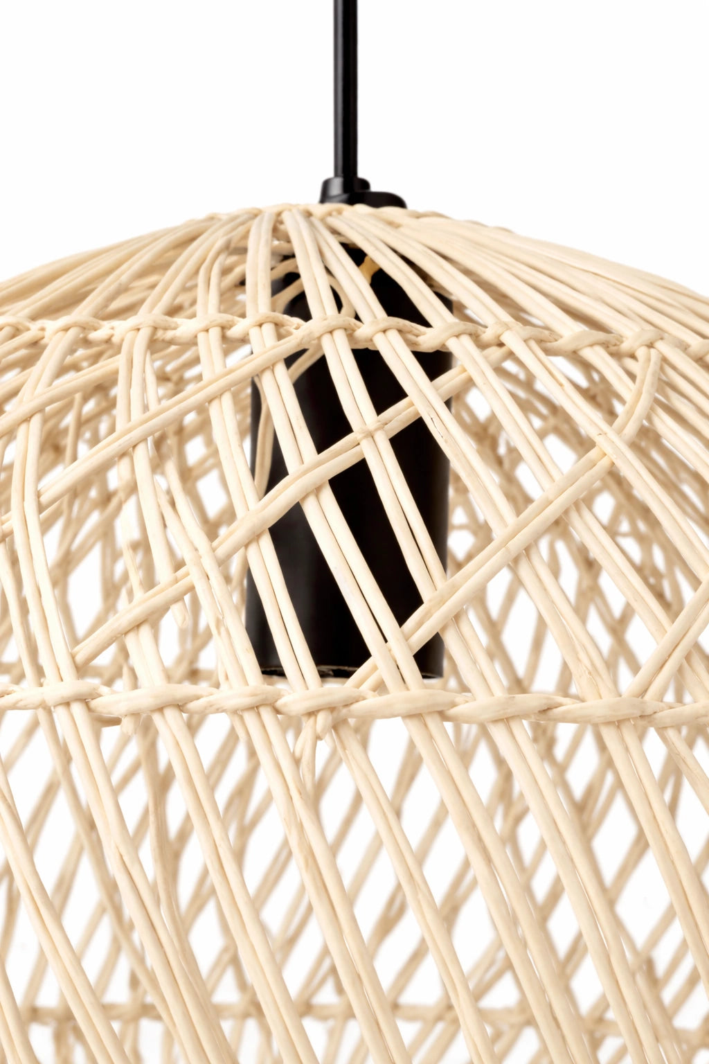 Rotan-hanglamp-Nuri-ultra-closeup