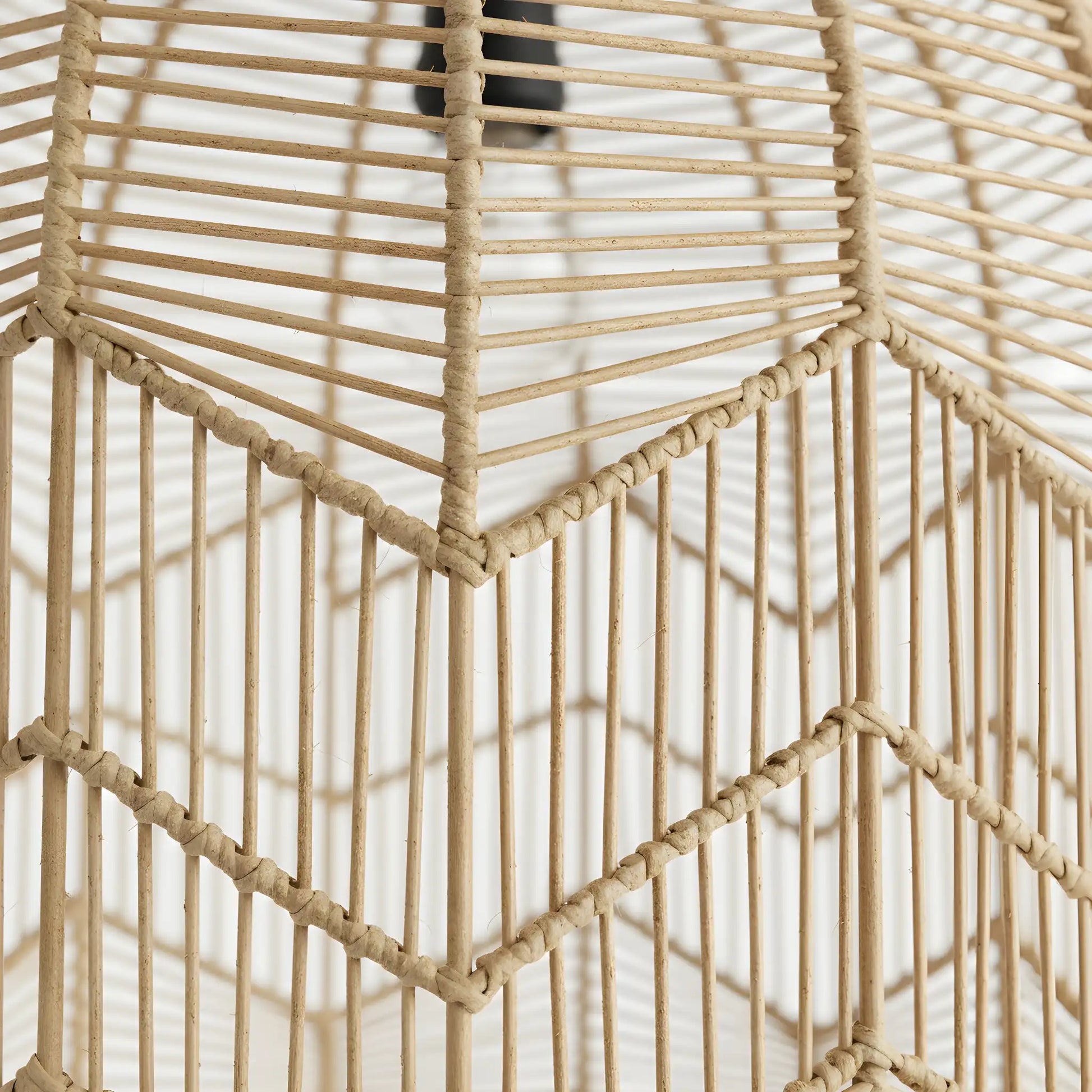 Rotan-hanglamp-Zuri-closeup
