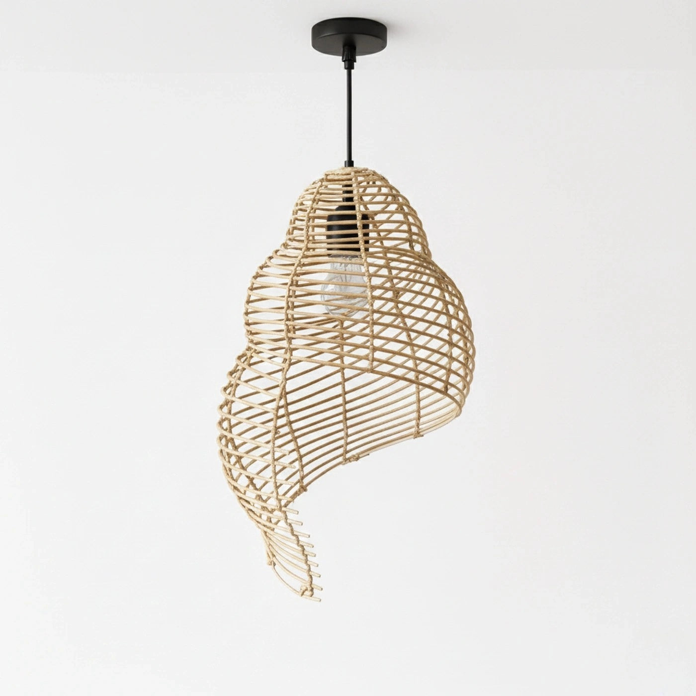 Rotan-hanglamp-lume-ingezoomd