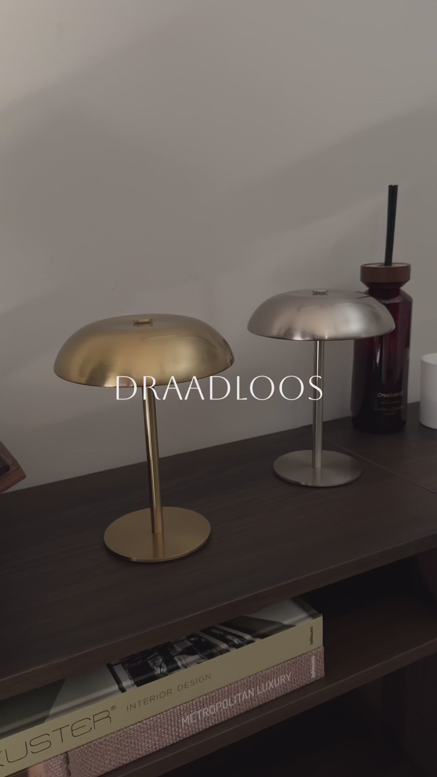 Video laden: Aesthetic video Luxe tafellamp Aura